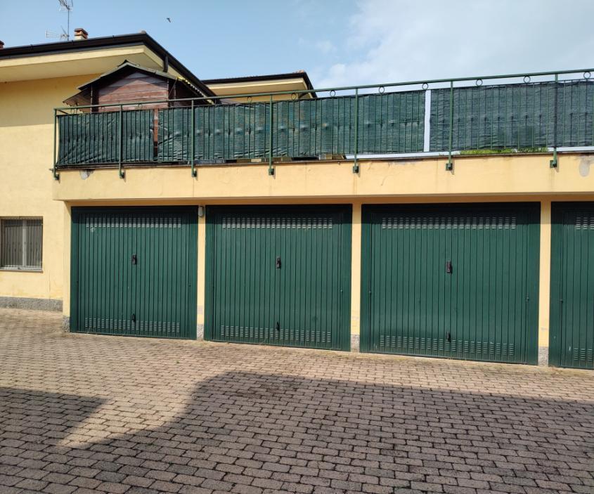 immobile garage all'asta in Via Papa Giovanni Paolo II n 11 Cerano (NO) - 1