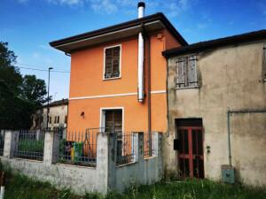 immobile appartamento all'asta in Via San Martino, 3-3/A - 45035 Castelmassa (RO) - 1