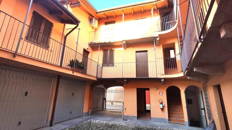 immobile appartamento all'asta in Via IV Novembre n1/A - 28062 Cameri (NO) - 1