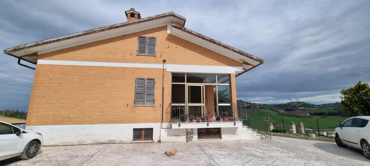 immobile VILLA ALL'ASTA IN VIA MONTEBELLO N 1/A - 63843 MONTOTTONE (FM) - 2