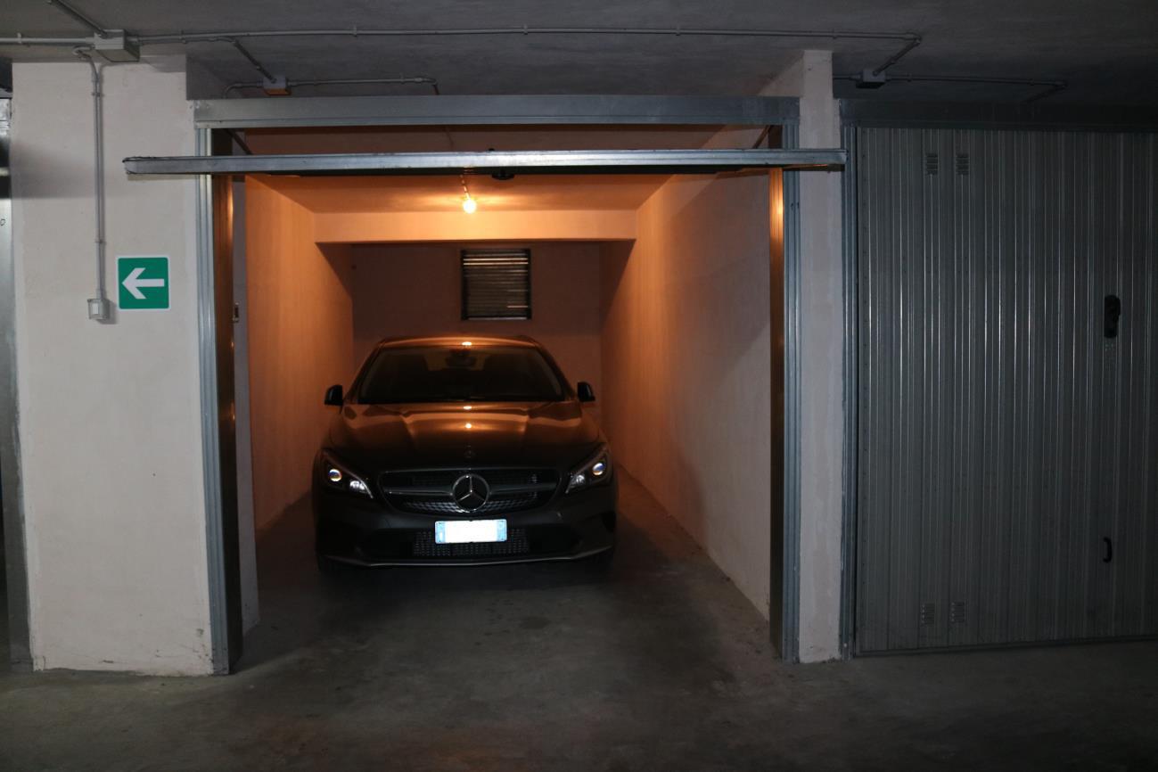 immobile garage all'asta in via Terragno ang via Matteotti - 73016 San Cesario di Lecce (LE) - 4