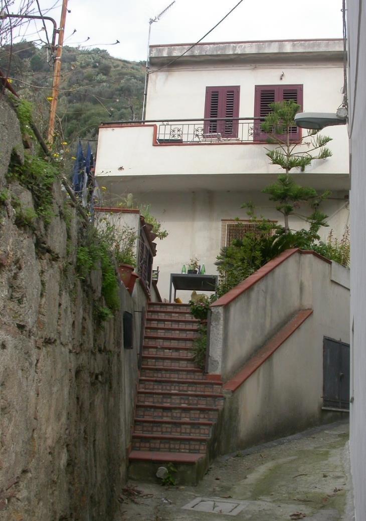 immobile appartamento all'asta in VIA TORRENTE FRAZIONE SAN FILIPPO SUPERIORE - 98144 Messina (ME) - 1