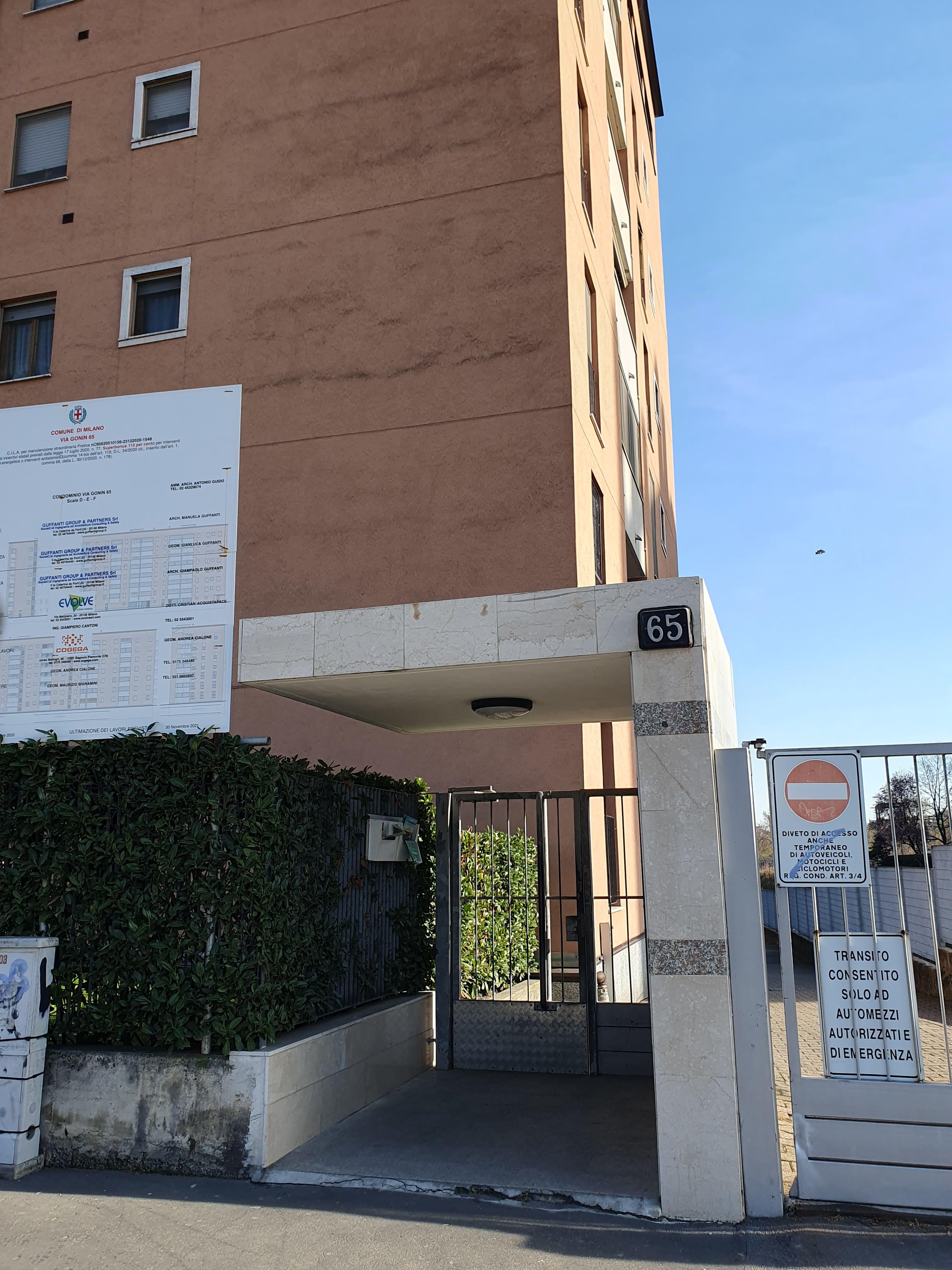 immobile appartamento all'asta in Via Francesco Gonin n 65 - 20100 Milano (MI) - 1