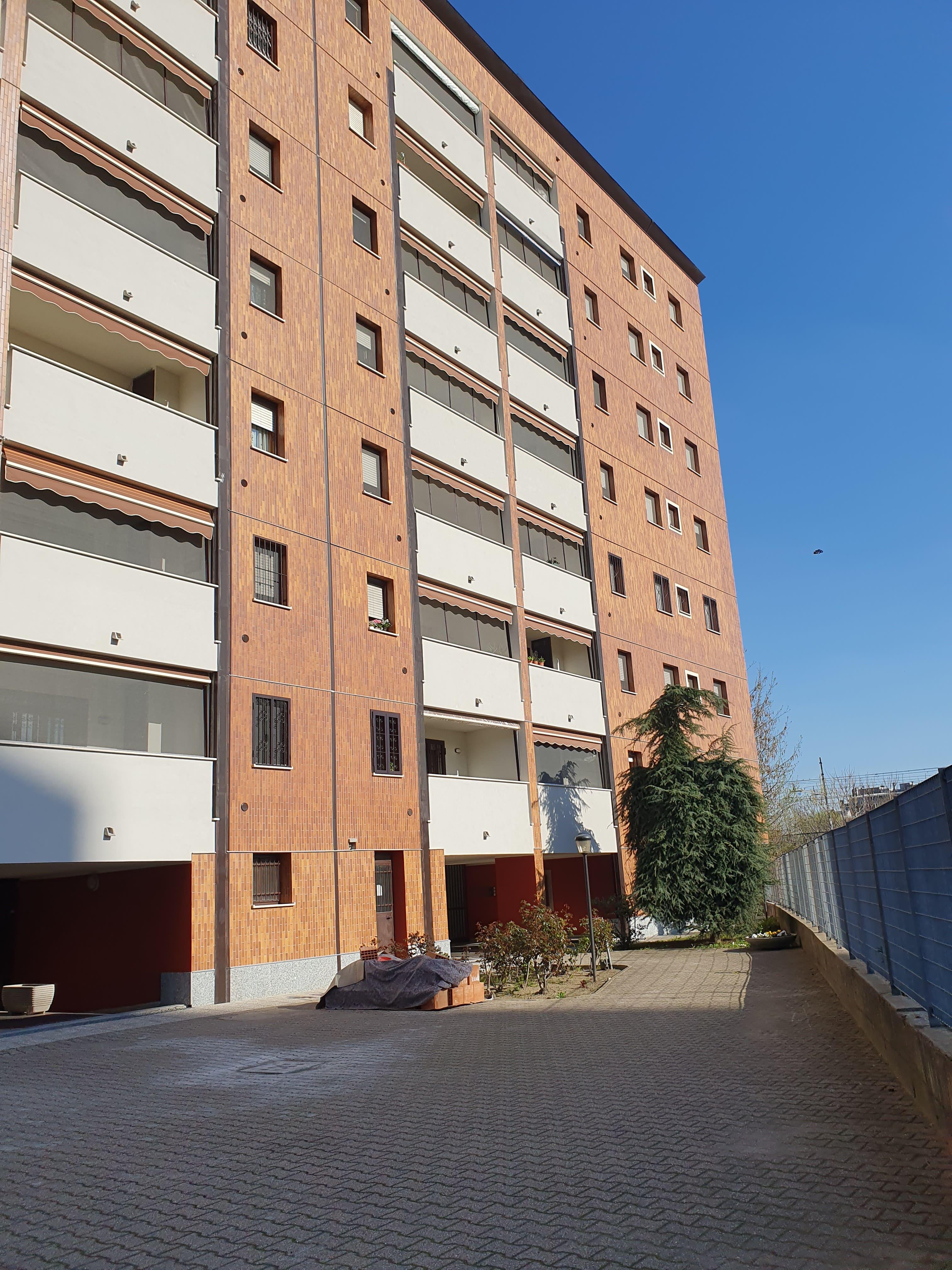immobile appartamento all'asta in Via Francesco Gonin n 65 - 20100 Milano (MI) - 2