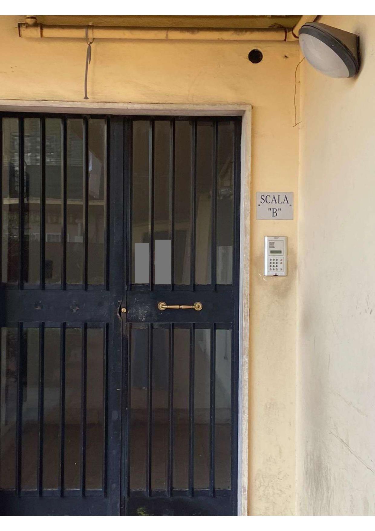 immobile appartamento all'asta in Viale delle Industrie n 1 - 80020 Casavatore (NA) - 1