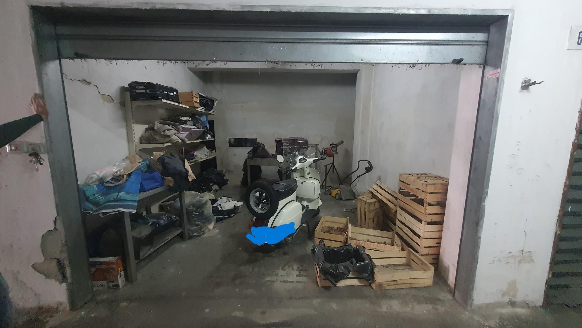 immobile garage all'asta in via XXI Aprile 47 - 95021 Aci Castello (CT) - 1