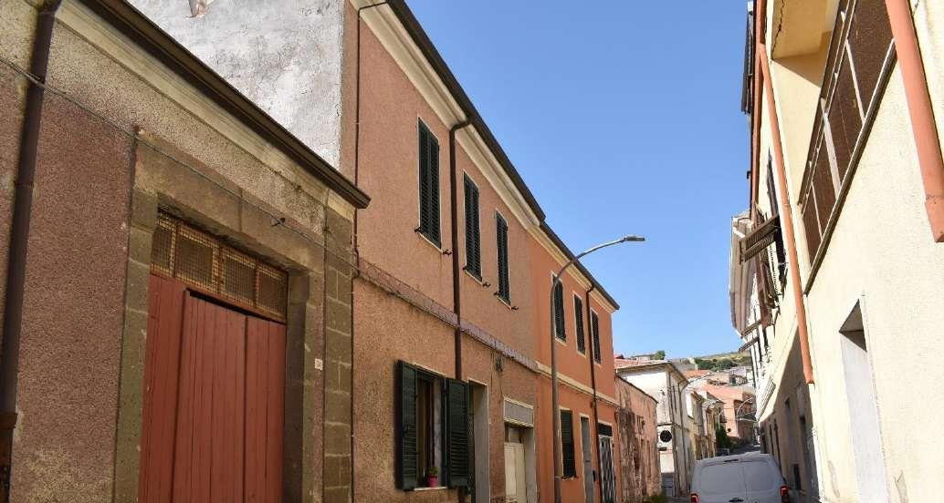 immobile appartamento all'asta in Via Amsicora 36 - 07044 Ittiri (SS) - 1