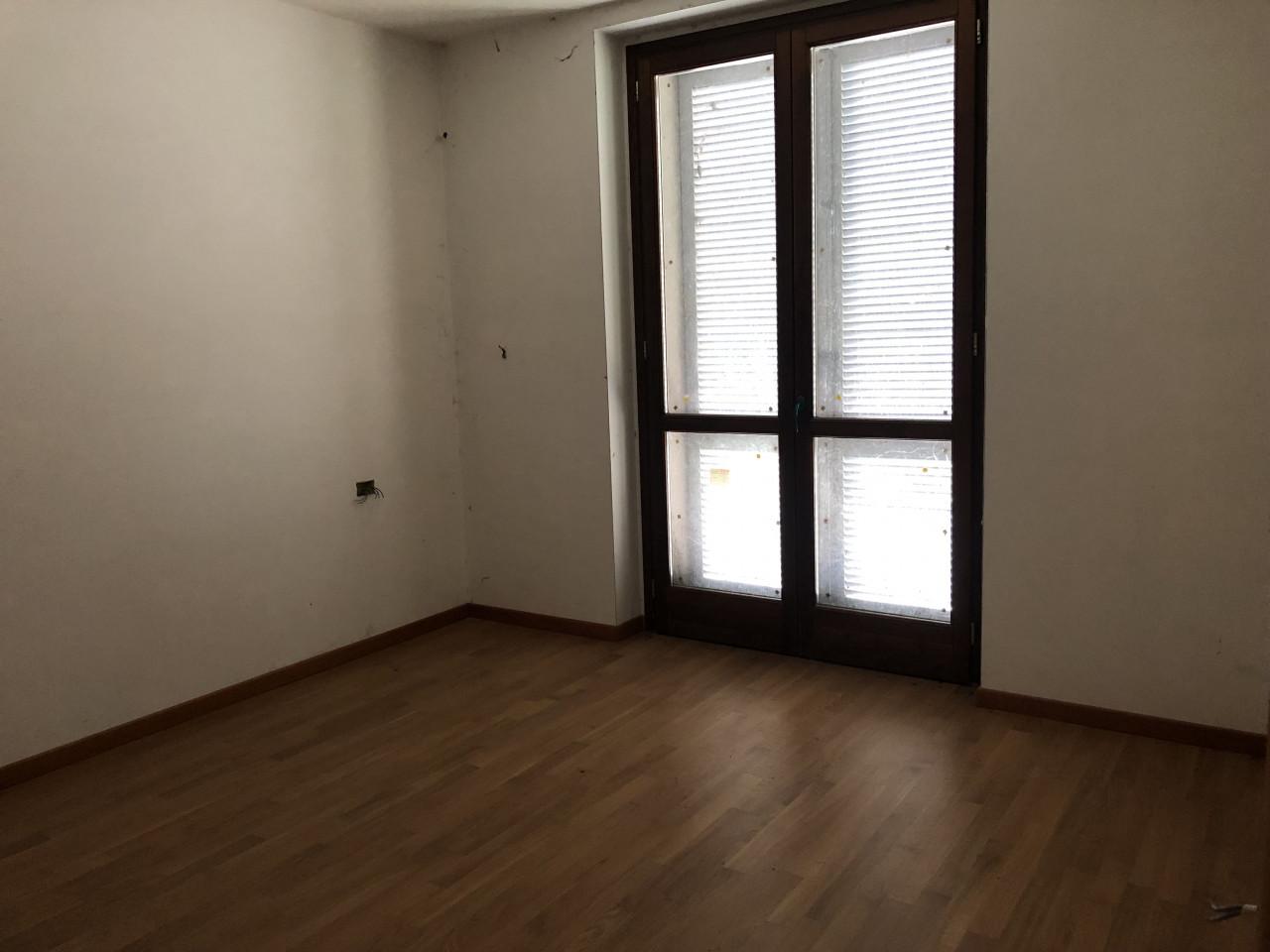 immobile CASA SINGOLA ALL'ASTA IN VIA ANTONIO GRAMSCI 9 - 20866 CARNATE (MB) - 3