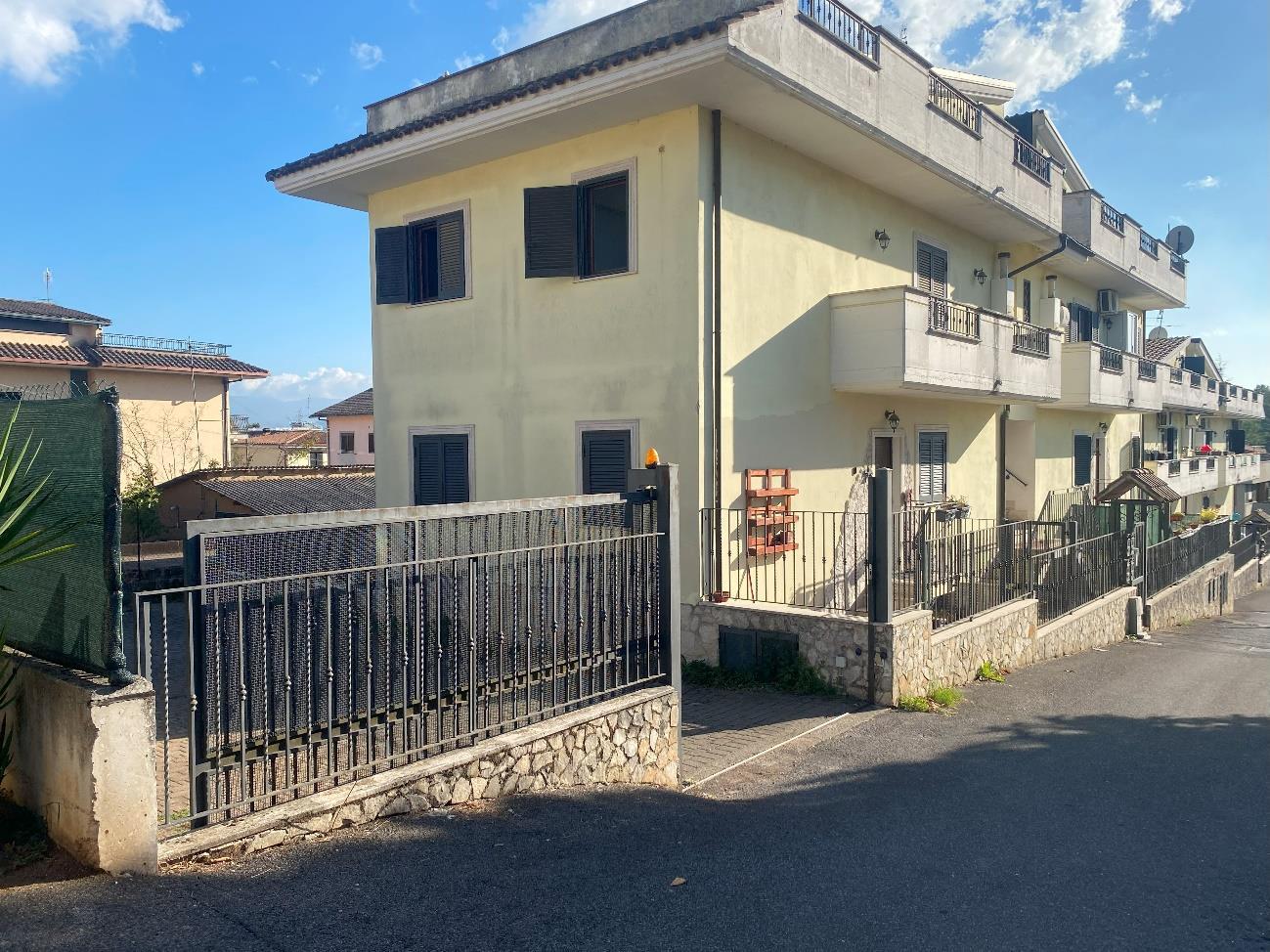 immobile appartamento all'asta in Via Sandro Pertini, 22, Edificio A, interno 3 - 00030 Labico (RM) - 2