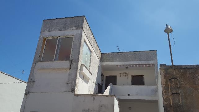 immobile appartamento all'asta in via Giuseppe Verdi - 73021 Calimera (LE) - 2