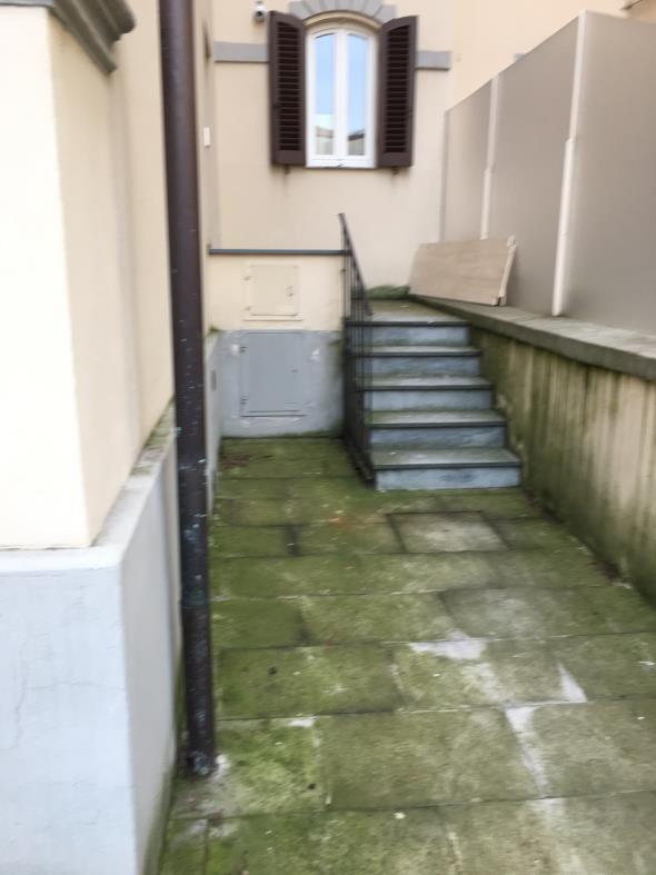 immobile ufficio all'asta in via Petrarca 41 - 52100 Arezzo (AR) - 1