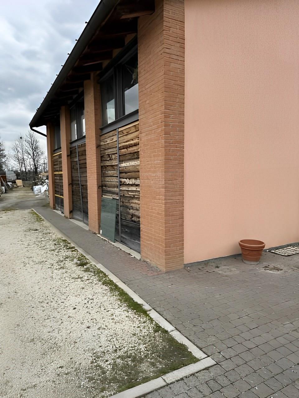 immobile TRILOCALE IN VENDITA ALL'ASTA IN VIA COGNARO, S.MARIA DI SALA (VE) - 5