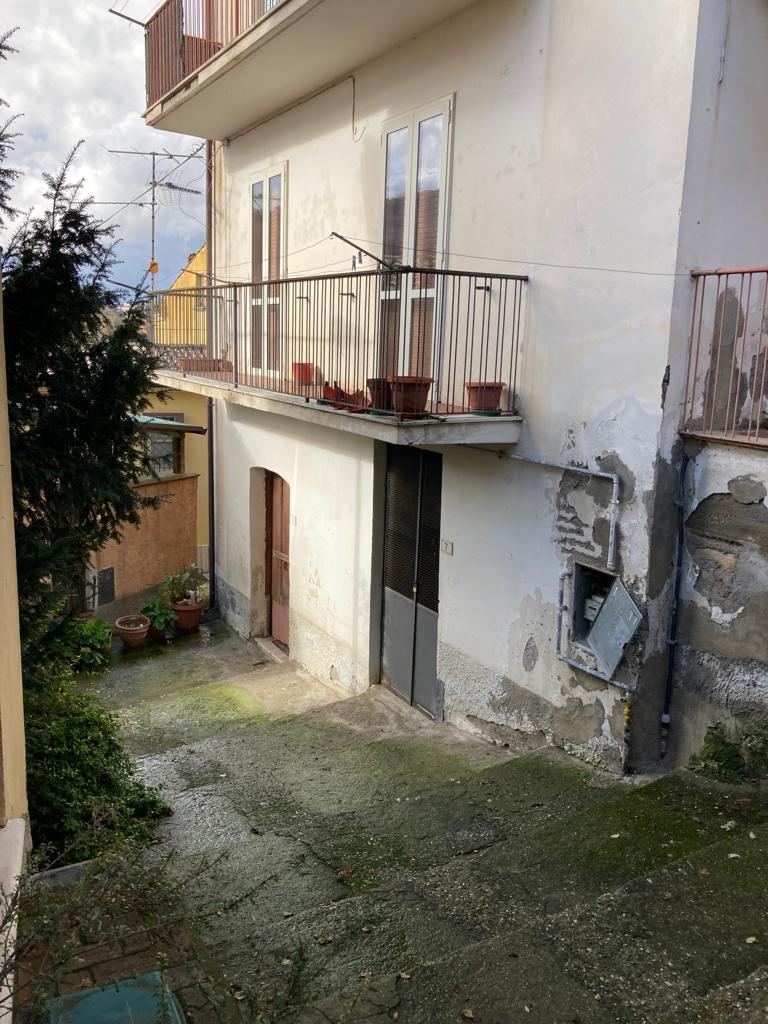 immobile terreno all'asta in via Stazione - 82014 Ceppaloni (BN) - 2