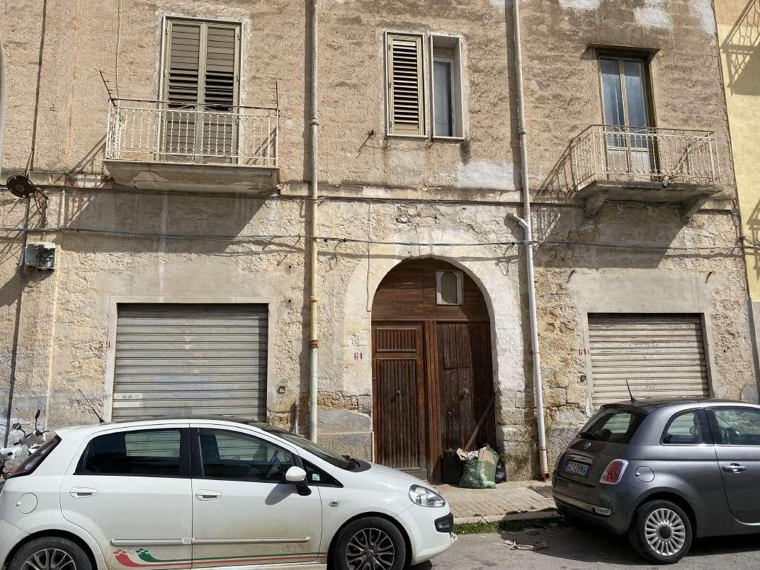 immobile garage all'asta in Via degli Stabilimenti 61/A - 91100 Trapani (TP) - 1