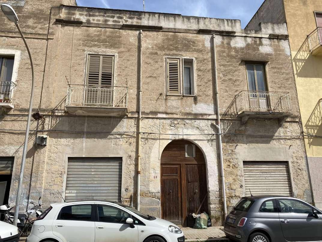 immobile garage all'asta in Via degli Stabilimenti 61/A - 91100 Trapani (TP) - 2