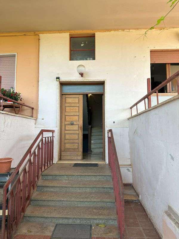 immobile appartamento all'asta in Via Melogrosso - 04018 Sezze (LT) - 2