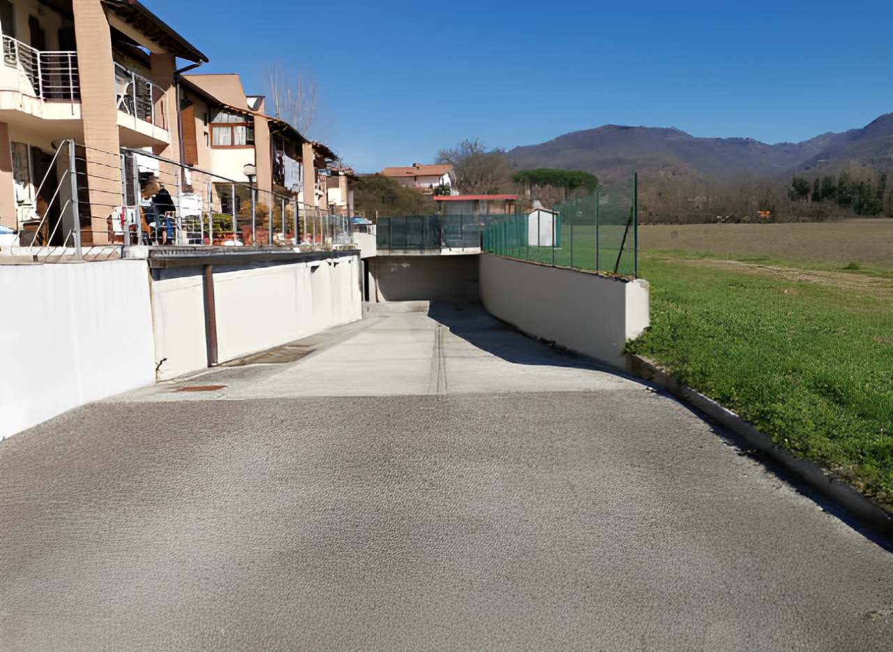 immobile ABITAZIONE IN ASTA CON AUTORIMESSA, VIA S. MARIA A VEZZANO, VICCHIO (FI) - 2