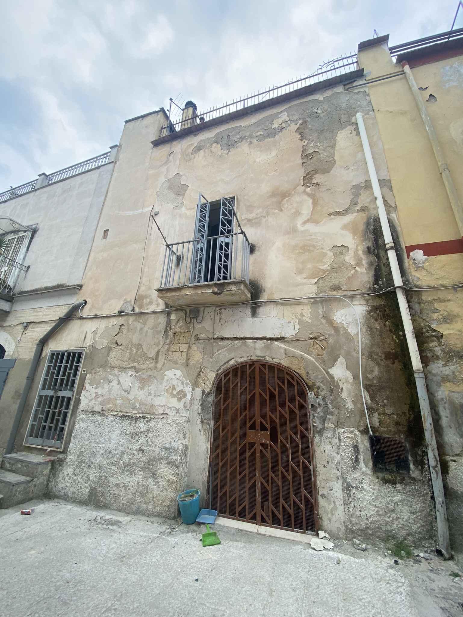 immobile appartamento all'asta in Via Doge Antonio Grimani nn6-8 - 76012 Canosa di Puglia (BT) - 3