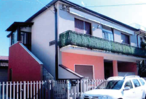 immobile appartamento all'asta in Via Negroponte n 13 - 35100 Padova (PD) - 1