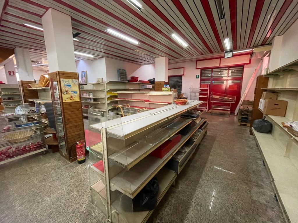 immobile negozio all'asta in VIA SAN GIOVANNI BOSCO 57/61 - 88068 Soverato (CZ) - 1
