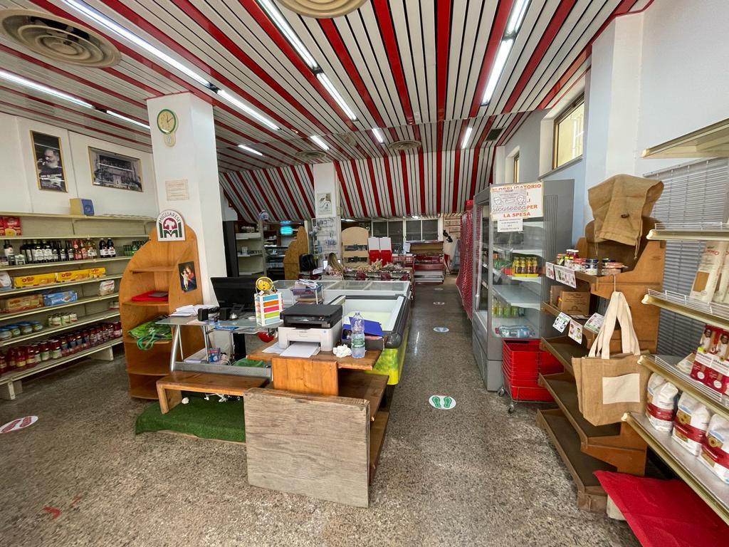 immobile negozio all'asta in VIA SAN GIOVANNI BOSCO 57/61 - 88068 Soverato (CZ) - 4