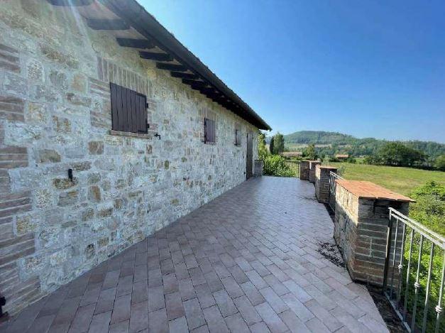 immobile casa singola all'asta in LOC MACCHIONE, STRADA DELLA MANDOLA SNC - 06050 Collazzone (PG) - 1