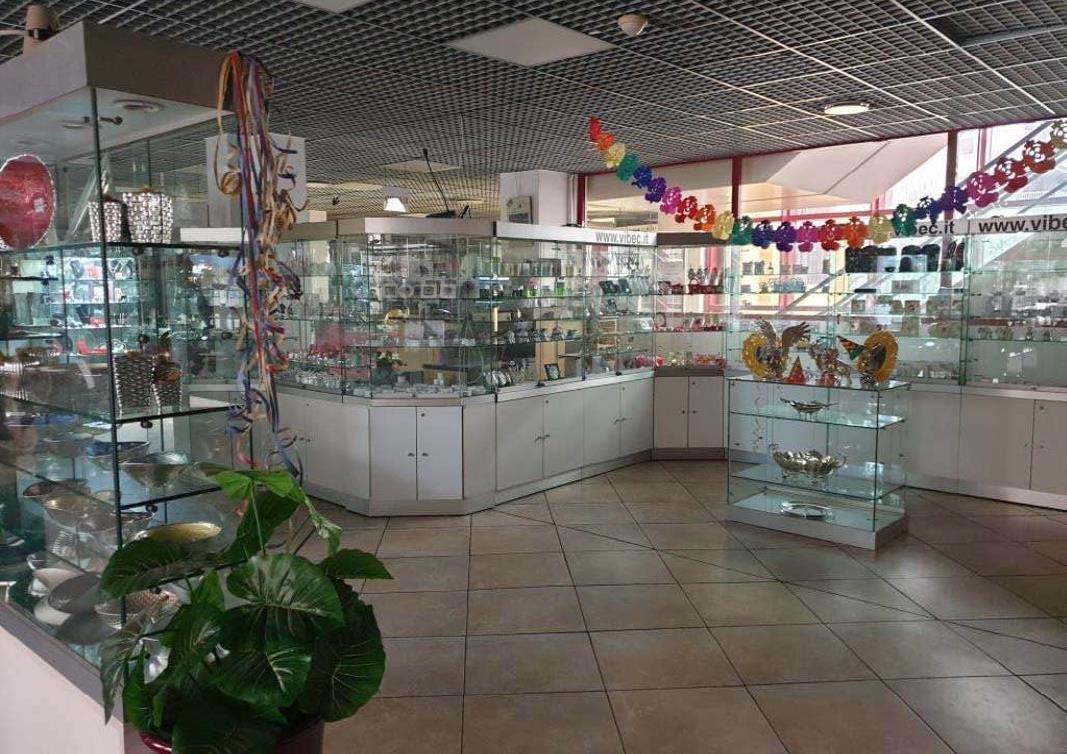 immobile attivita commerciale all'asta in via Marco d'Agrate n 33 - 20139 Milano (MI) - 4