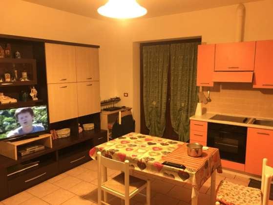 immobile appartamento all'asta in via colli 110 - 62020 Serrapetrona (MC) - 1