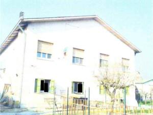 immobile appartamento all'asta in Via Ronchello, 390 - 45020 Lusia (RO) - 4