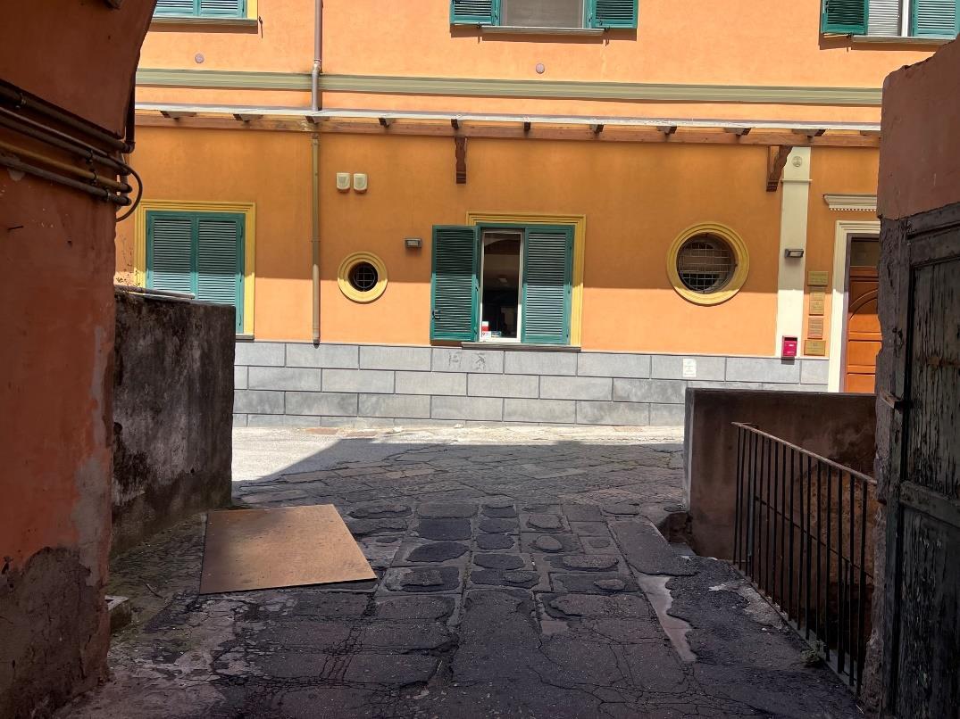 immobile ufficio all'asta in via Nuova San Leone, n 86 - 80054 Gragnano (NA) - 3