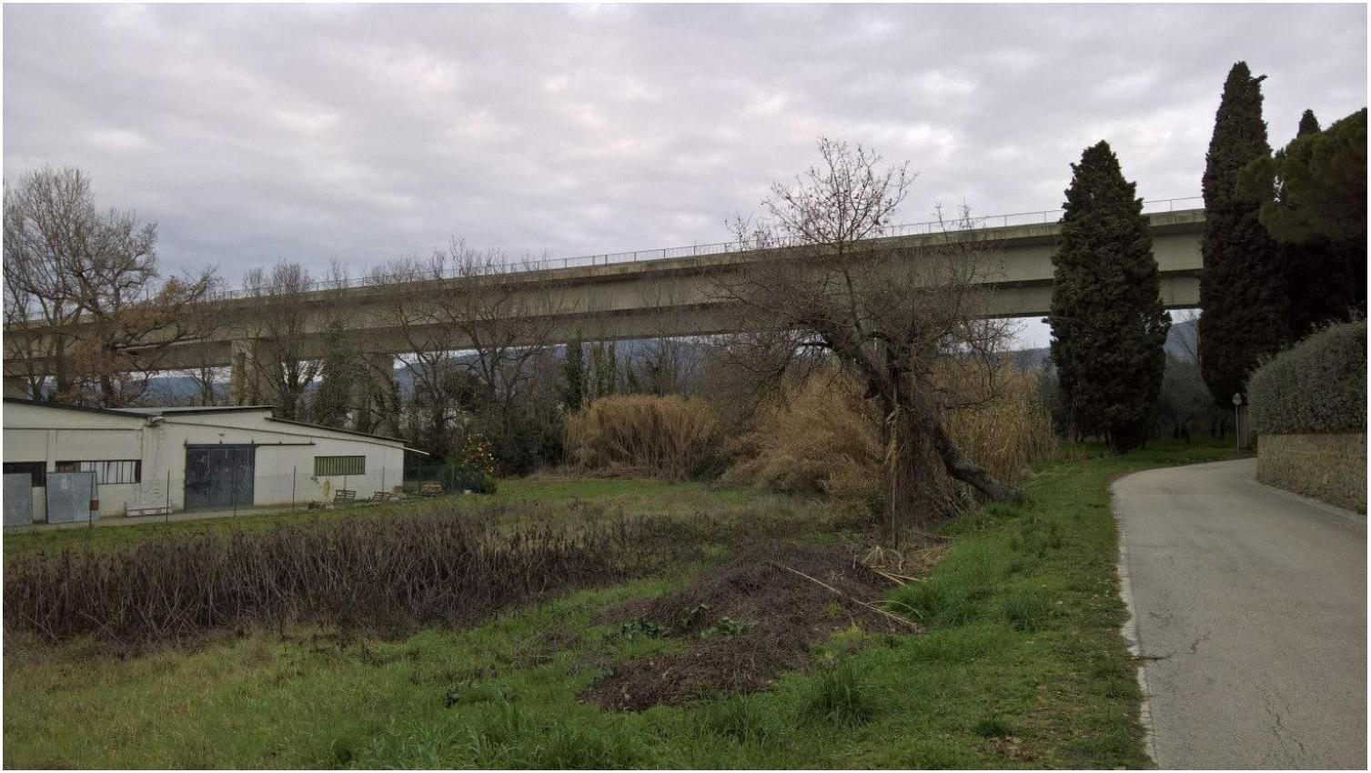 immobile terreno all'asta in Via S Vincenzo Ferrer - Zona Indle Ovest Passignano sul Trasimeno (PG) - 4