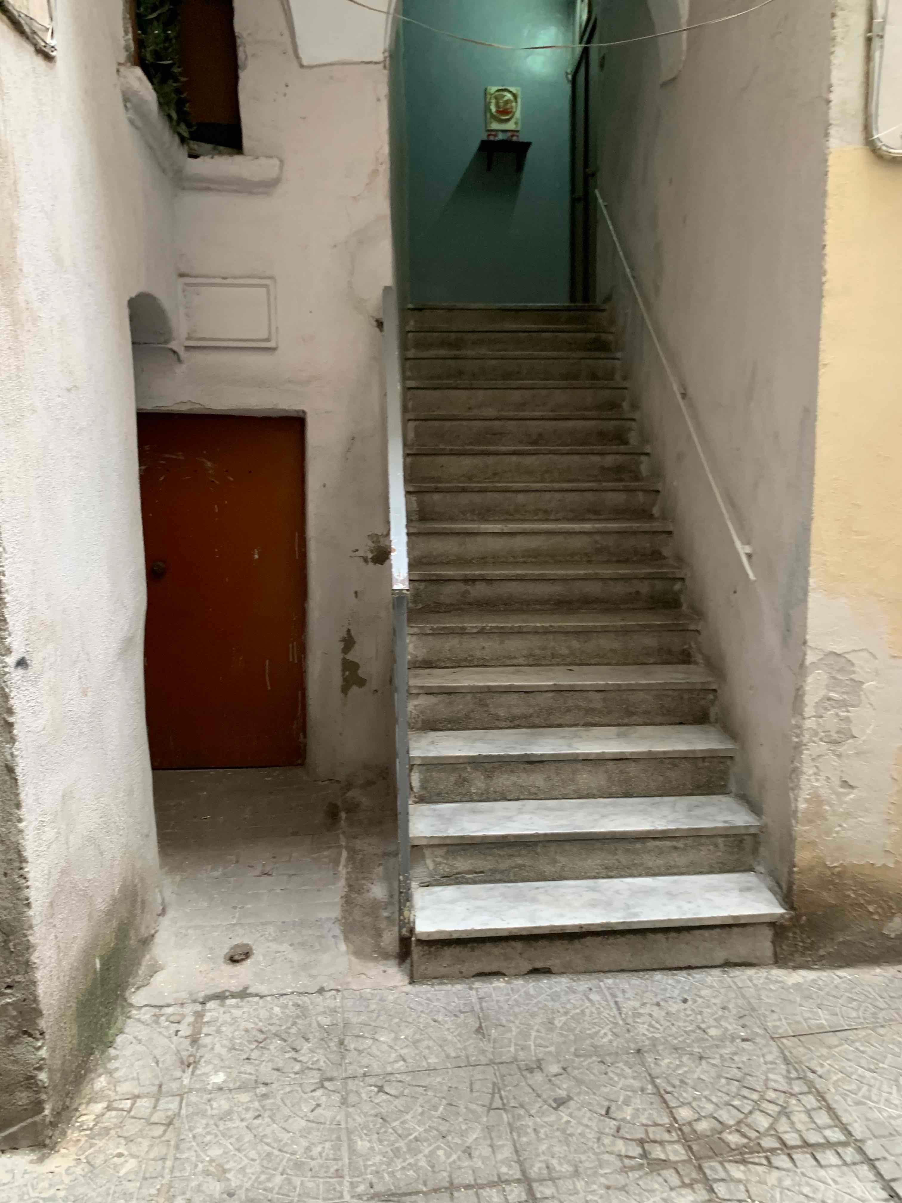 immobile appartamento all'asta in Napoli Vico Lammatari n 17 - 80137 Napoli (NA) - 3
