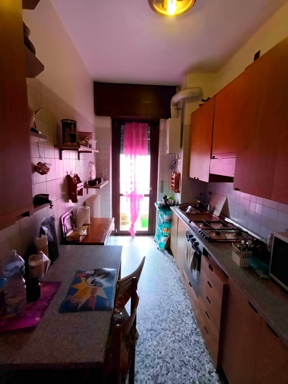 immobile TRILOCALE IN ASTA IN VIA P.PELLEGRINI, MONZA (MB) - 2