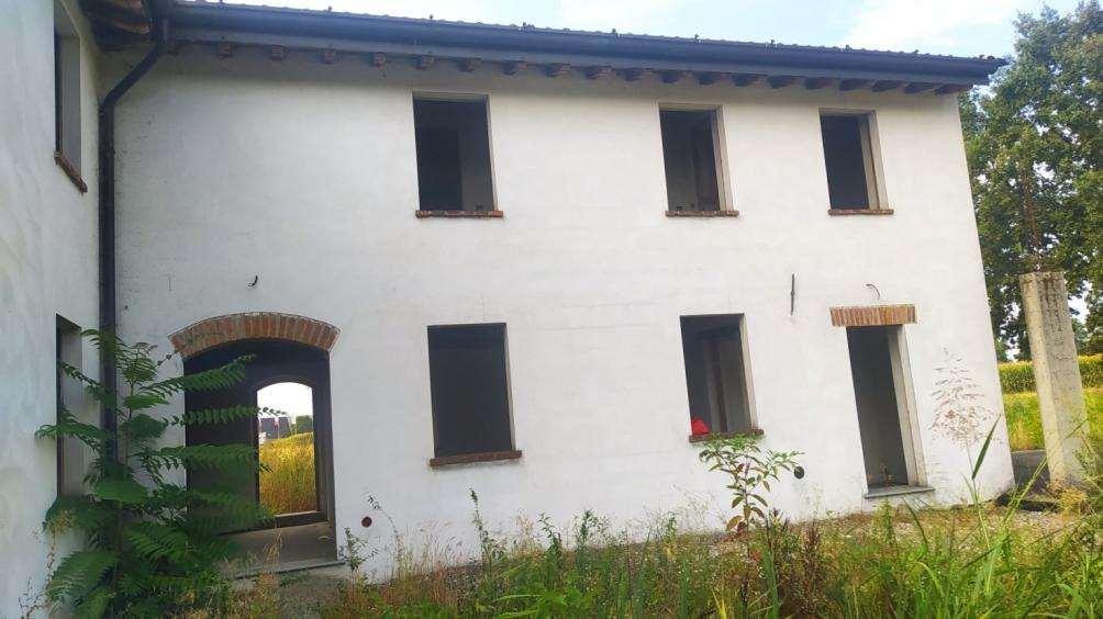 immobile appartamento all'asta in Via Cascina Fornace snc - 26010 Casalbuttano ed Uniti (CR) - 4