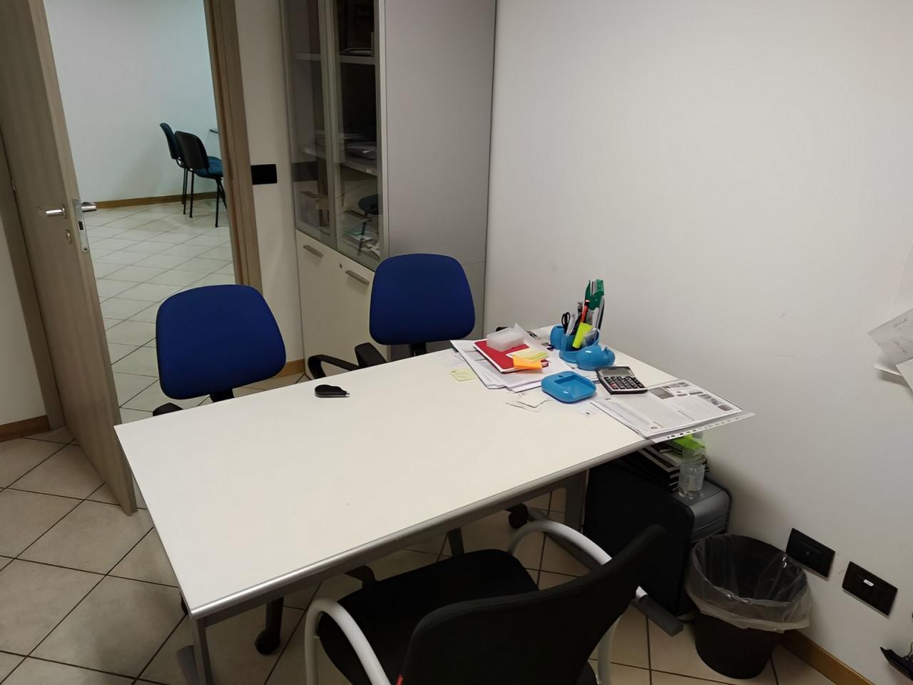 immobile UFFICIO IN ASTA IN VIA MILAZZO A MONZA (MB) - 2