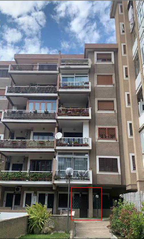 immobile appartamento all'asta in Via Giovanni Treccani n 37 - 00133 Roma (RM) - 1