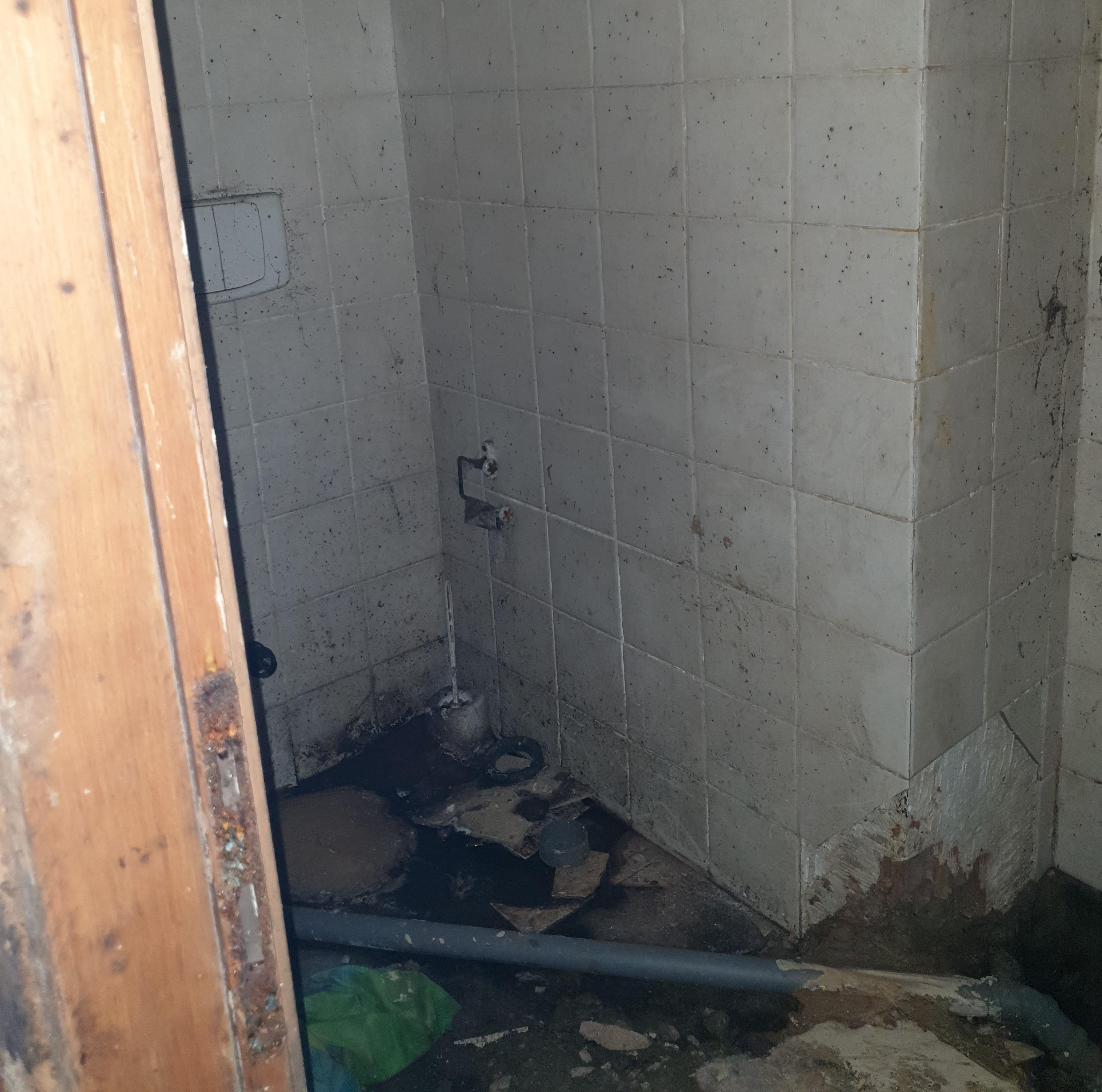immobile magazzino all'asta in Via Fratelli Bandiera 25 - 53036 Poggibonsi (SI) - 3