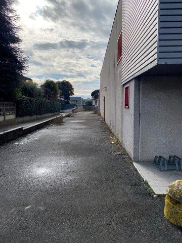 immobile attivita commerciale all'asta in Via XXV Aprile - 22070 Fenegrò (CO) - 5