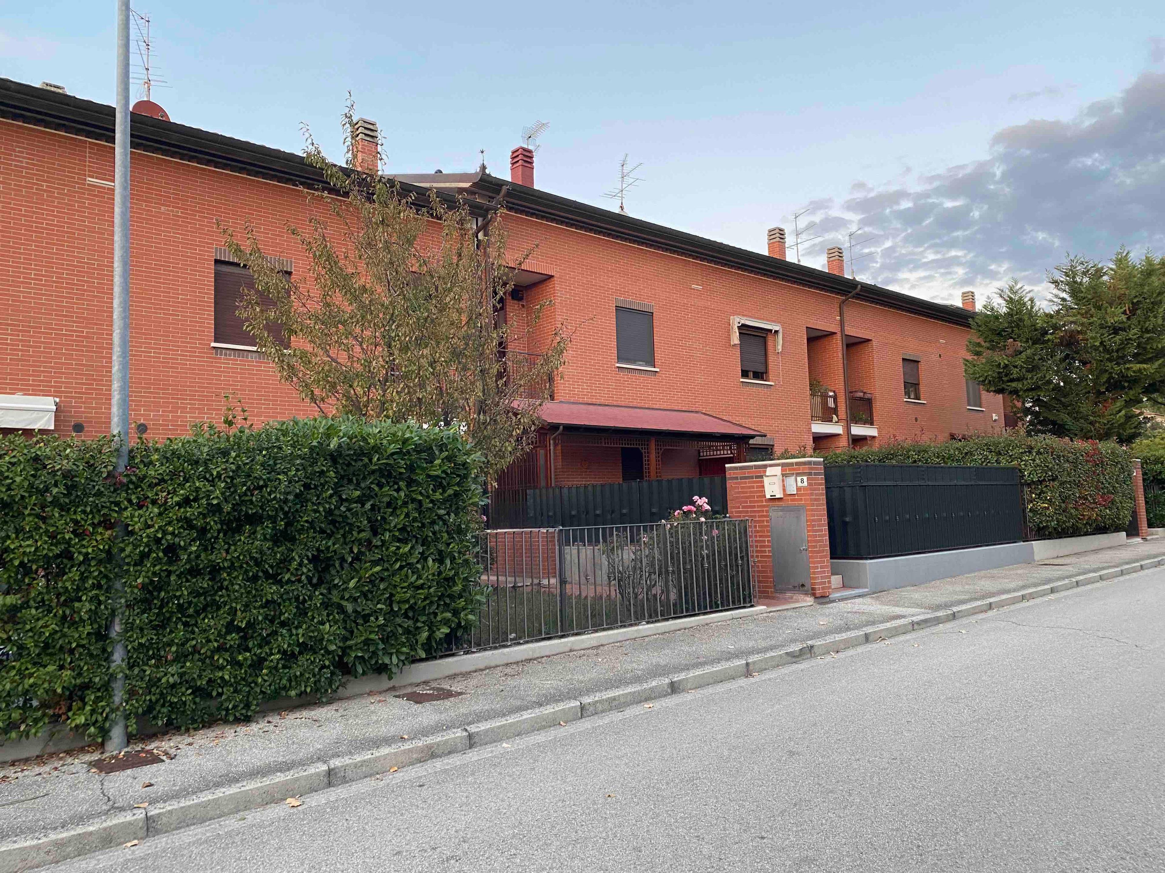 immobile appartamento all'asta in Frazione Pila - Via Gian Galeazzo Uccelli 8 - 06121 Perugia (PG) - 1