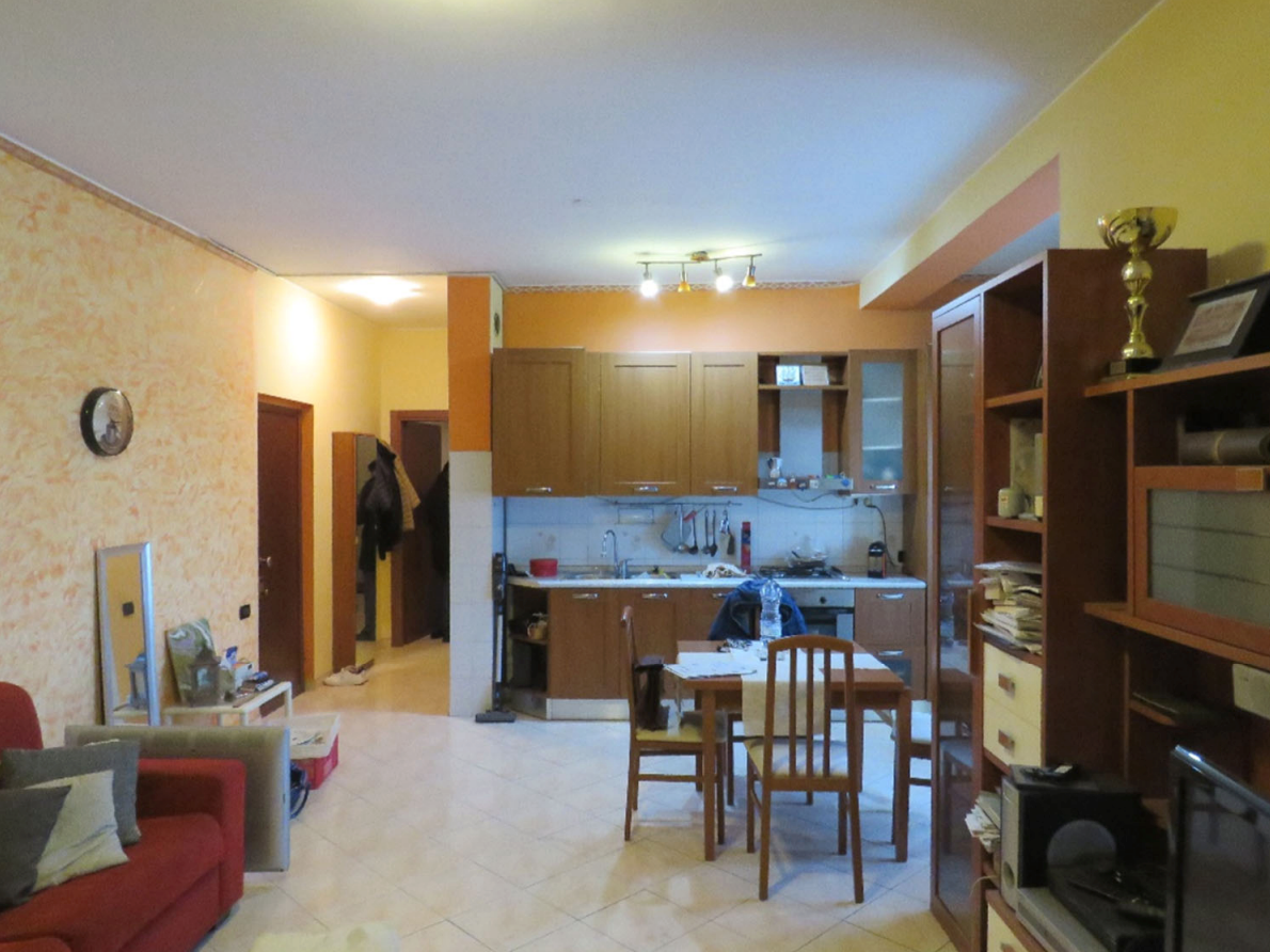 immobile BILOCALE IN ASTA CON BOX IN VIA VARESE, LAINATE (MI) - 4