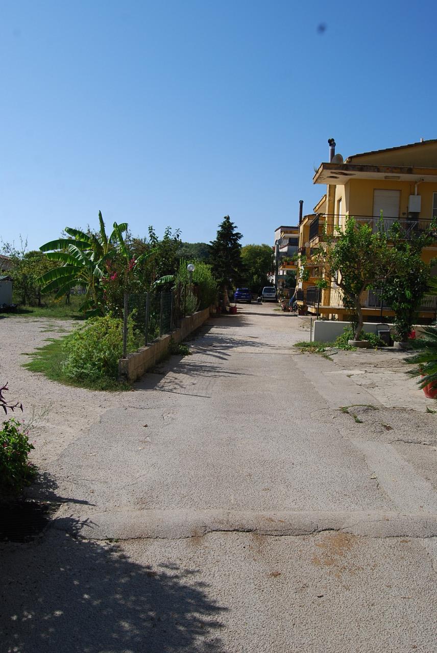 immobile APPARTAMENTO ALL'ASTA IN VIALE PIETRO FEDELE N97 - 04026 MINTURNO (LT) - 3