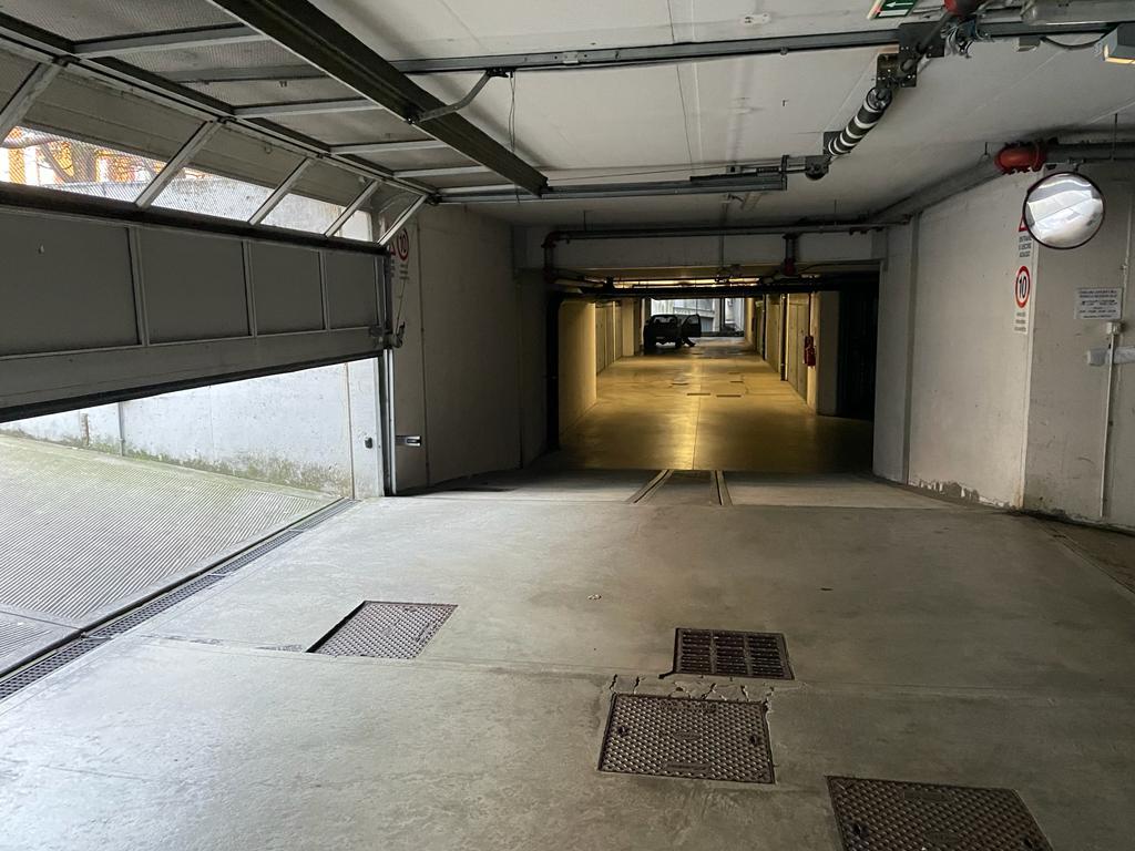 immobile attivita commerciale all'asta in Via Falcone Bergamo (BG) - 1