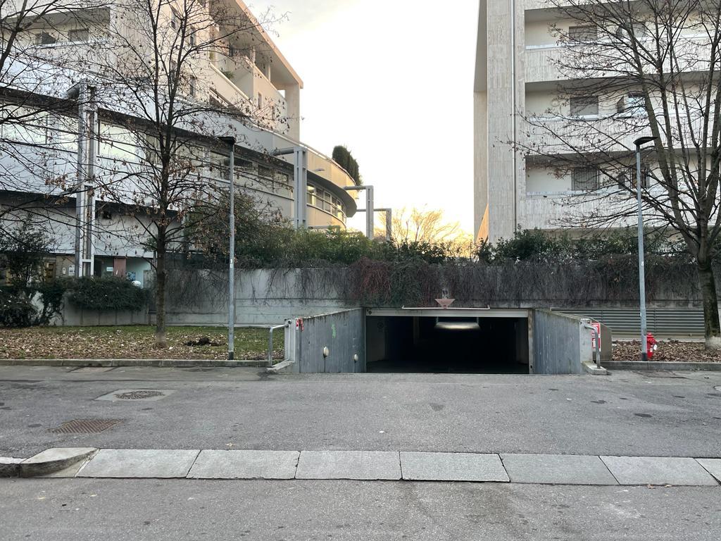 immobile attivita commerciale all'asta in Via Falcone Bergamo (BG) - 5