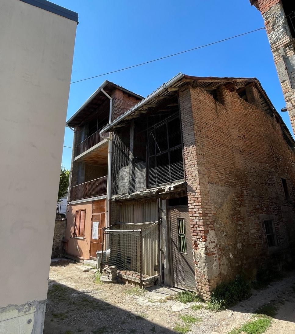 immobile rustico all'asta in VICOLO FORNARI N 10 - 24041 Brembate (BG) - 3