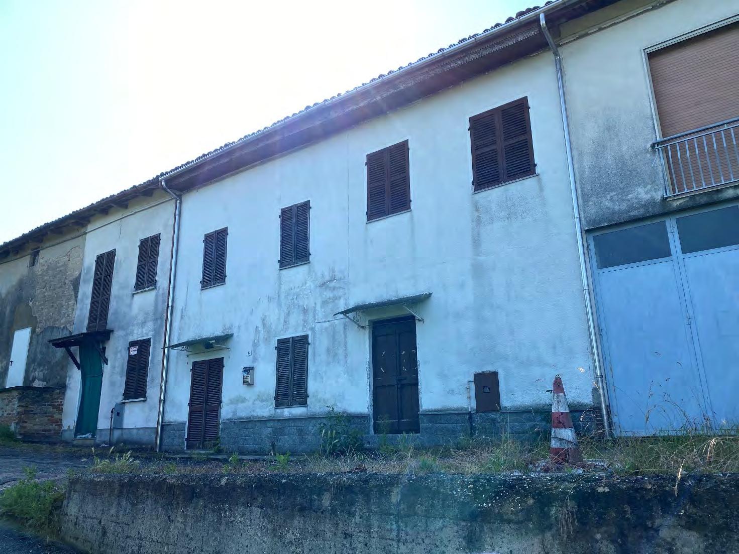 immobile appartamento all'asta in Via Bertola 6/7 - 15020 Villamiroglio (AL) - 2