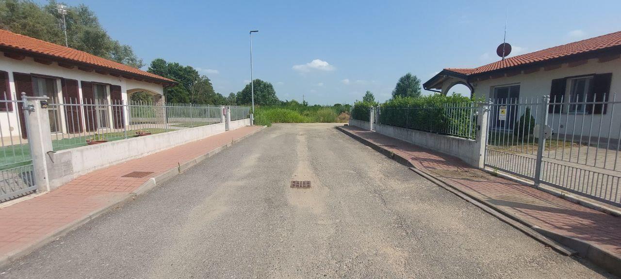 immobile terreno all'asta in Via Costanzana n 4 Asigliano Vercellese (VC) - 2