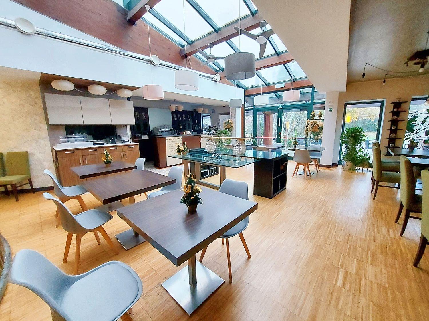 immobile hotel - albergo all'asta in via vallone, n 18 - 27100 Pavia (PV) - 1