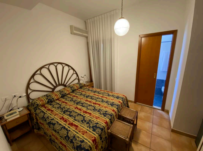 immobile hotel - albergo all'asta in VIALE ELBA - 57034 Campo nell'Elba (LI) - 1