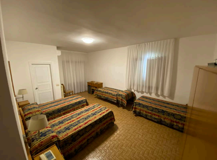 immobile hotel - albergo all'asta in VIALE ELBA - 57034 Campo nell'Elba (LI) - 4