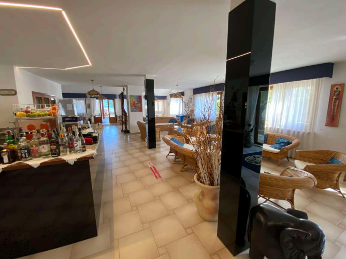 immobile hotel - albergo all'asta in VIALE ELBA - 57034 Campo nell'Elba (LI) - 1